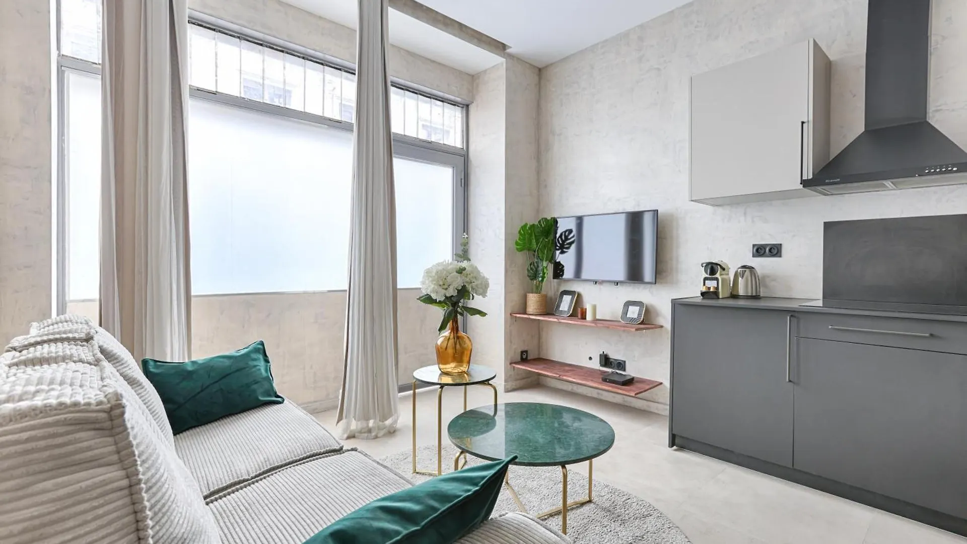 Charonne Voltaire Cosy Apartment 4P Paris France